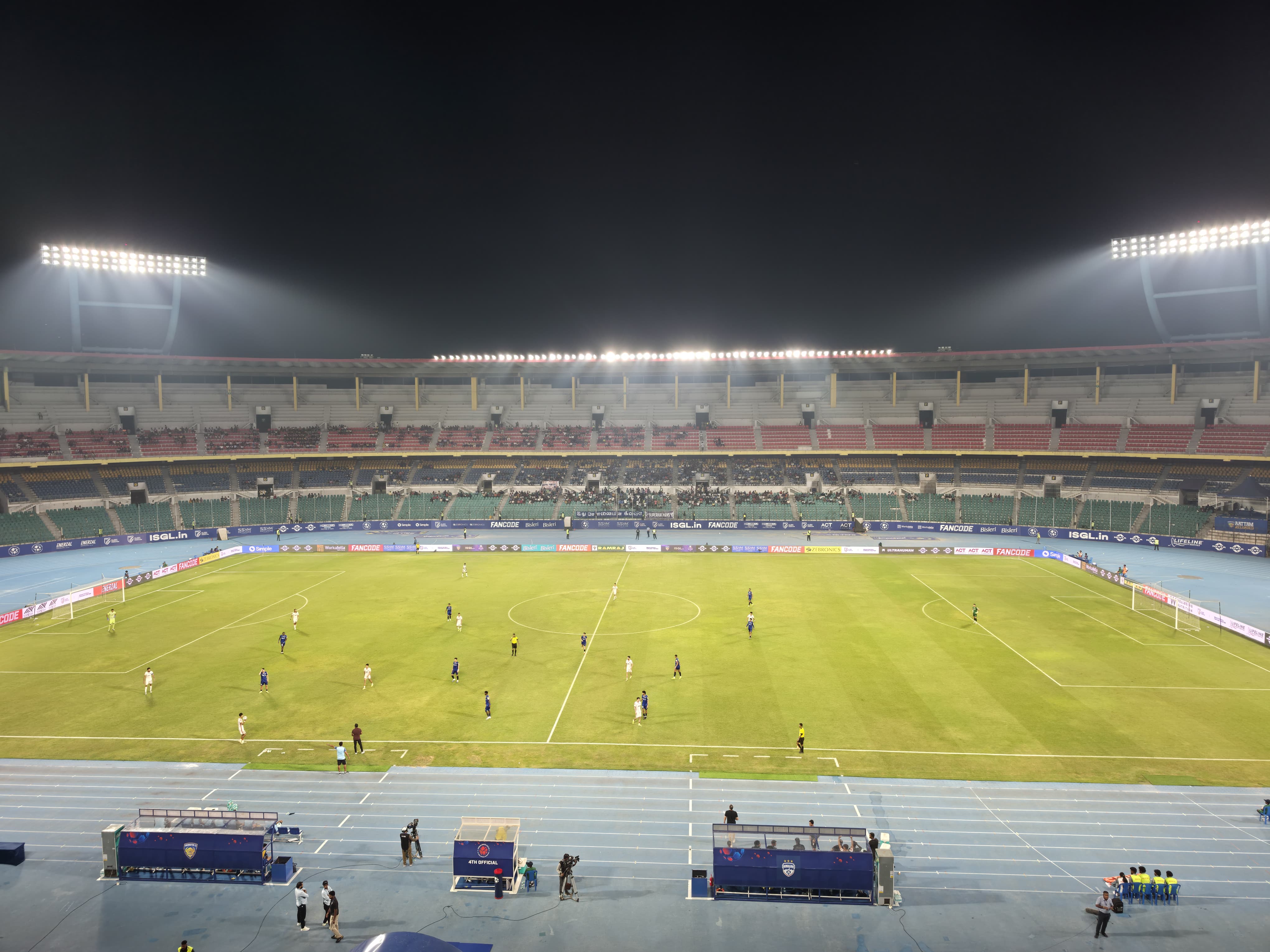 PiX full stadium perimeter view – ISL